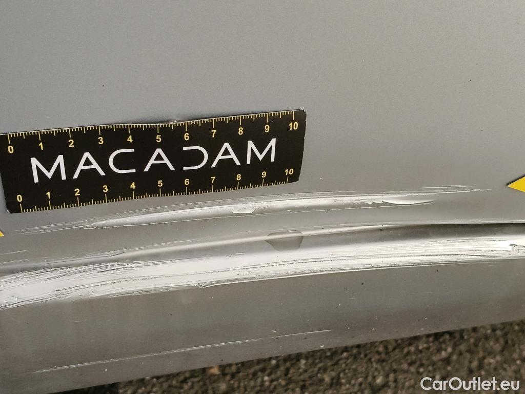  Mercedes  A-Klasse MERCEDES-BENZ Classe A Compact / 2018 / 5P / Berline A 180 d Business Line #2