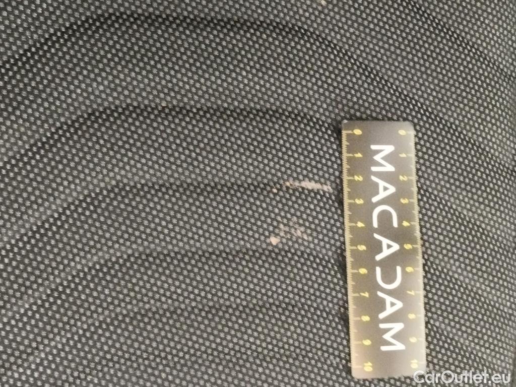  Mercedes  A-Klasse MERCEDES-BENZ Classe A Compact / 2018 / 5P / Berline A 180 d Business Line #72