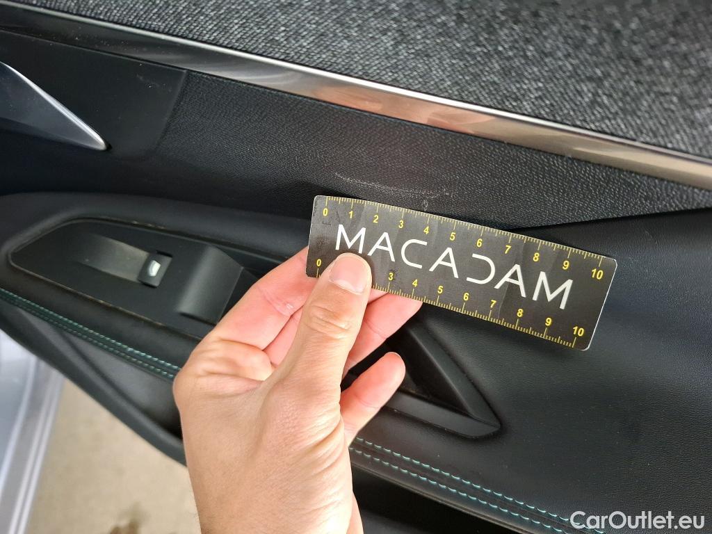  Peugeot  3008  II Allure Pack 1.5 HDi 130CV BVA8 E6d #39