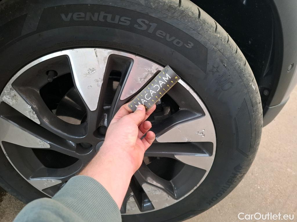  Opel   Grandland X OPEL / 2017 / 5P / SUV 1.5 DIESEL 130 ELITE #17