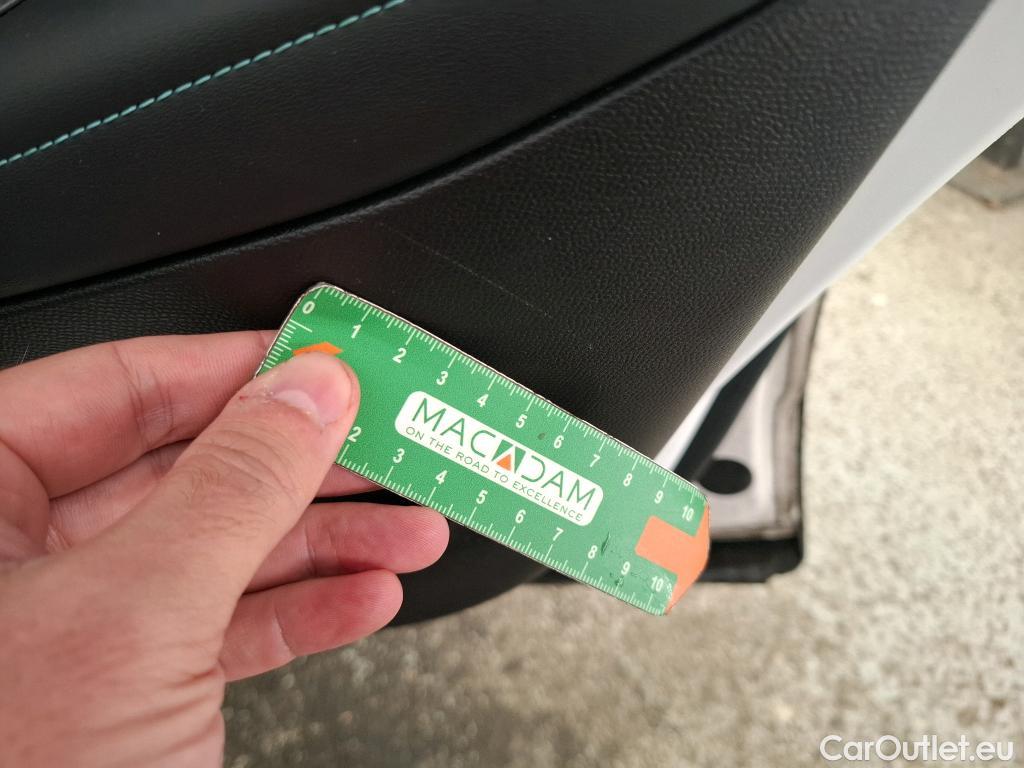  Peugeot  2008  Allure Business 1.5 HDi 130CV BVA8 E6d #11