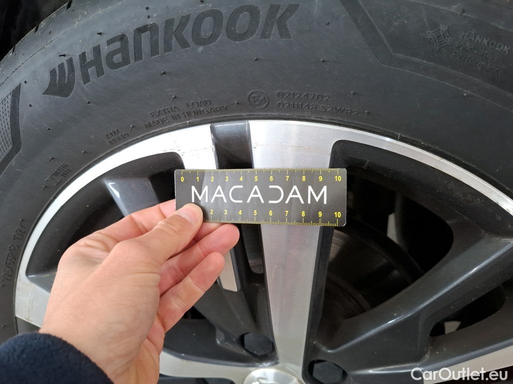  Peugeot  3008  II Allure Pack 1.5 HDi 130CV BVA8 E6d #32