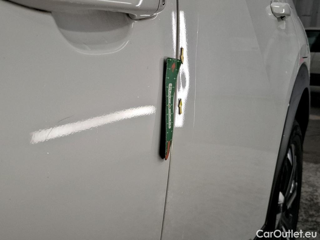  Peugeot  2008  Allure Business 1.5 HDi 130CV BVA8 E6d #15