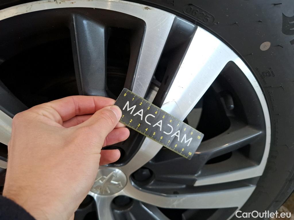  Peugeot  3008  II Allure Pack 1.5 HDi 130CV BVA8 E6d #18