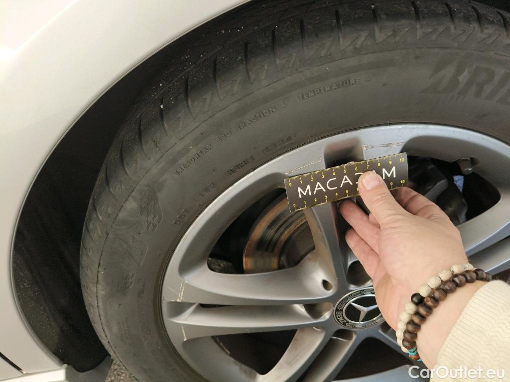  Mercedes  A-Klasse MERCEDES-BENZ Classe A Compact / 2018 / 5P / Berline A 180 d Business Line #60