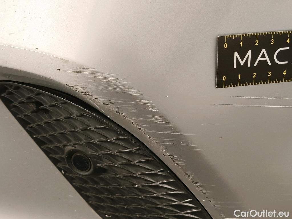  Mercedes  A-Klasse MERCEDES-BENZ Classe A Compact / 2018 / 5P / Berline A 180 d Business Line #40