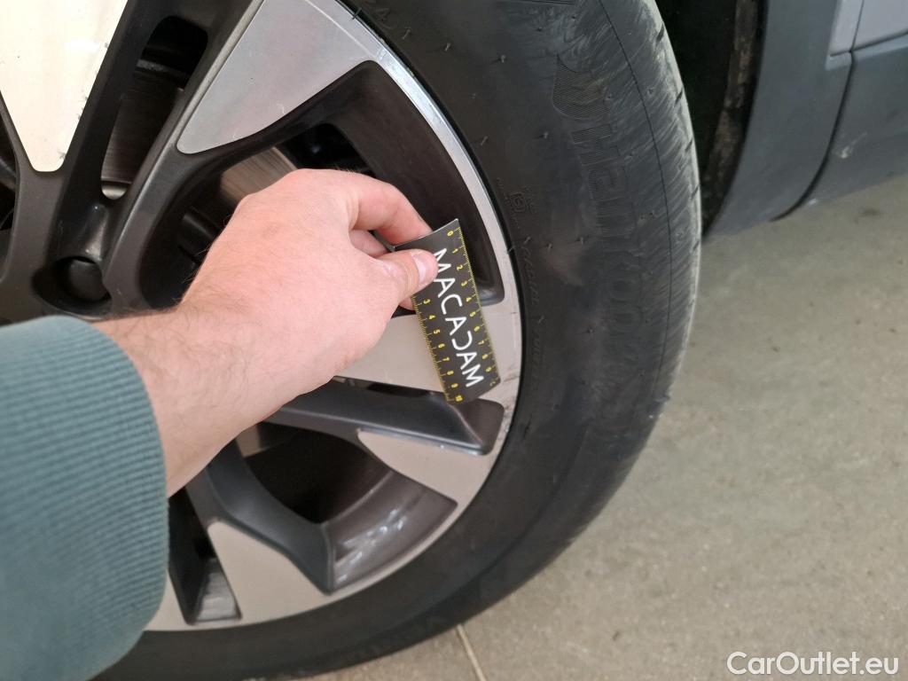  Opel   Grandland X OPEL / 2017 / 5P / SUV 1.5 DIESEL 130 ELITE #34