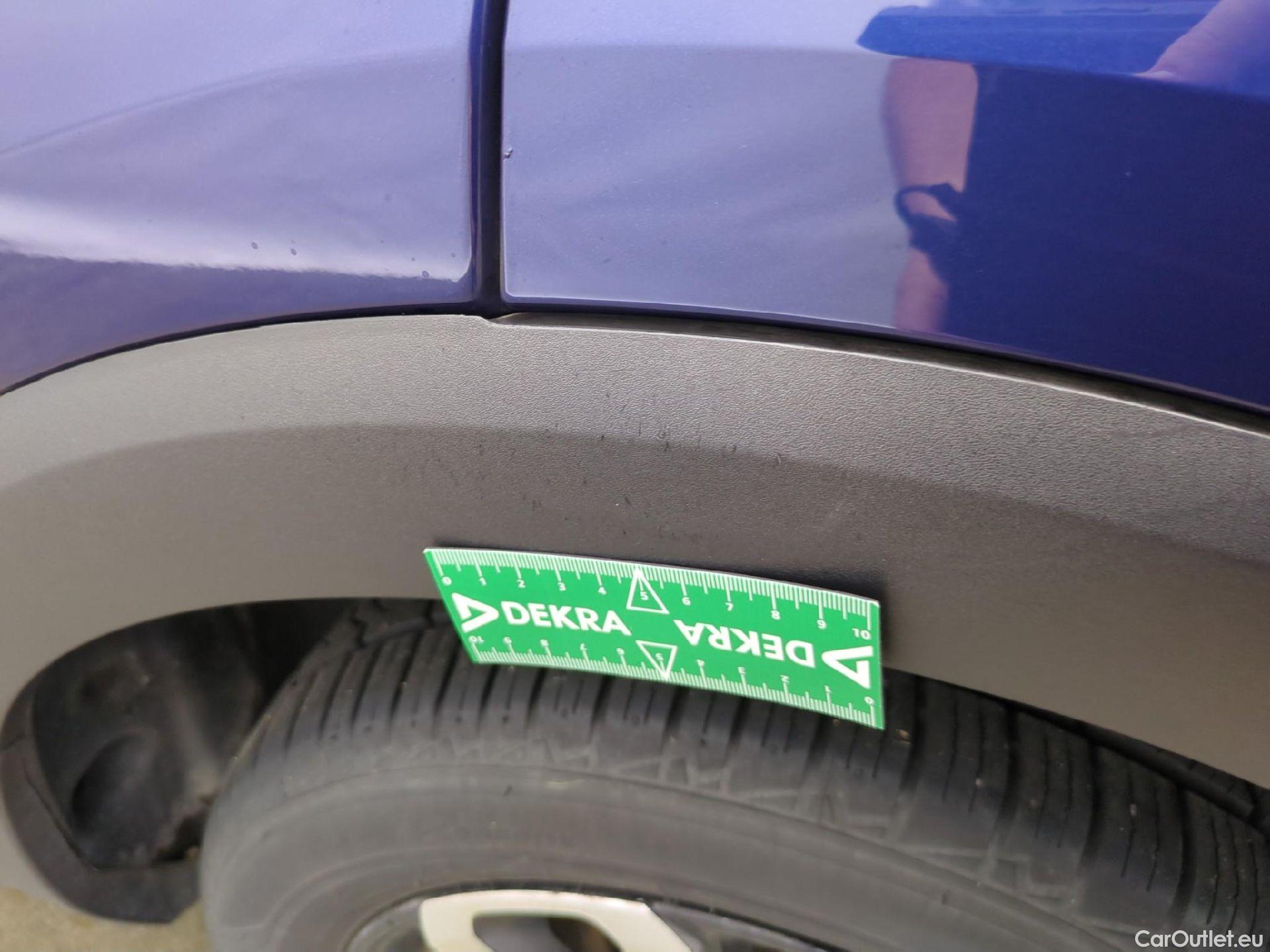  Opel  Crossland  X Business Elegance 1.5 110CV BVM6 E6d #33