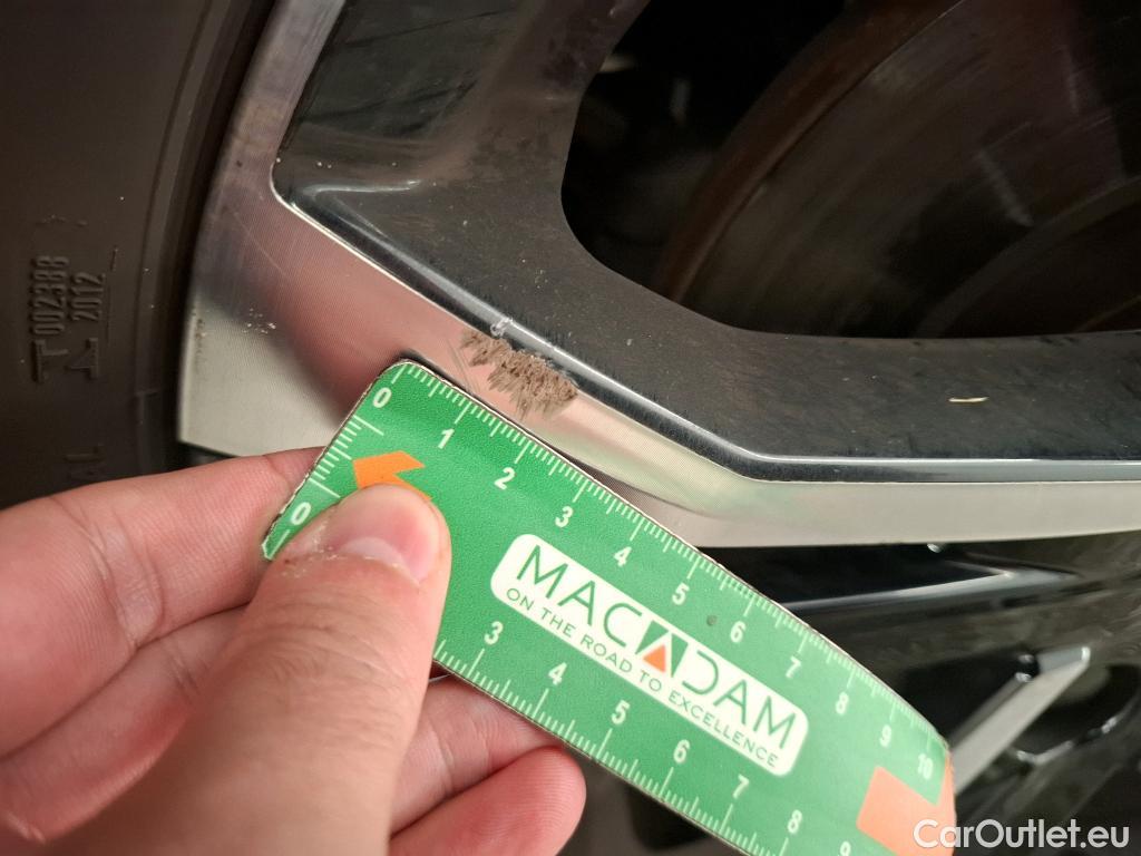  Peugeot  2008  Allure Business 1.5 HDi 130CV BVA8 E6d #8