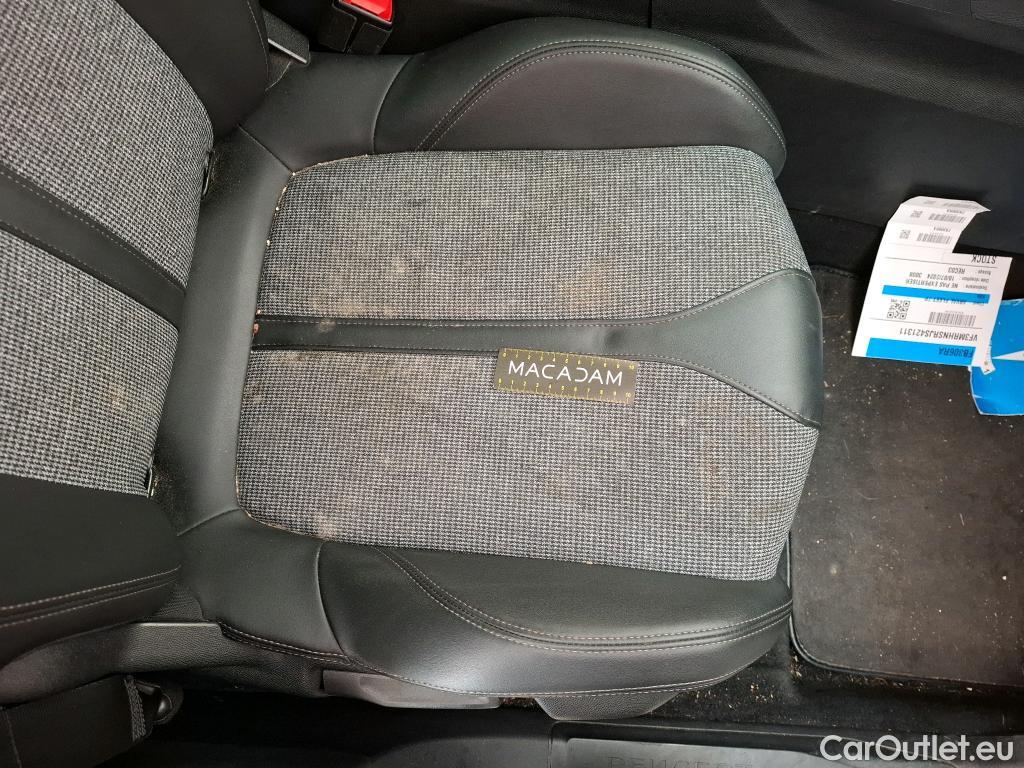  Peugeot  3008  Allure Business 1.2 PureTech 130CV BVA8 E6dT #18