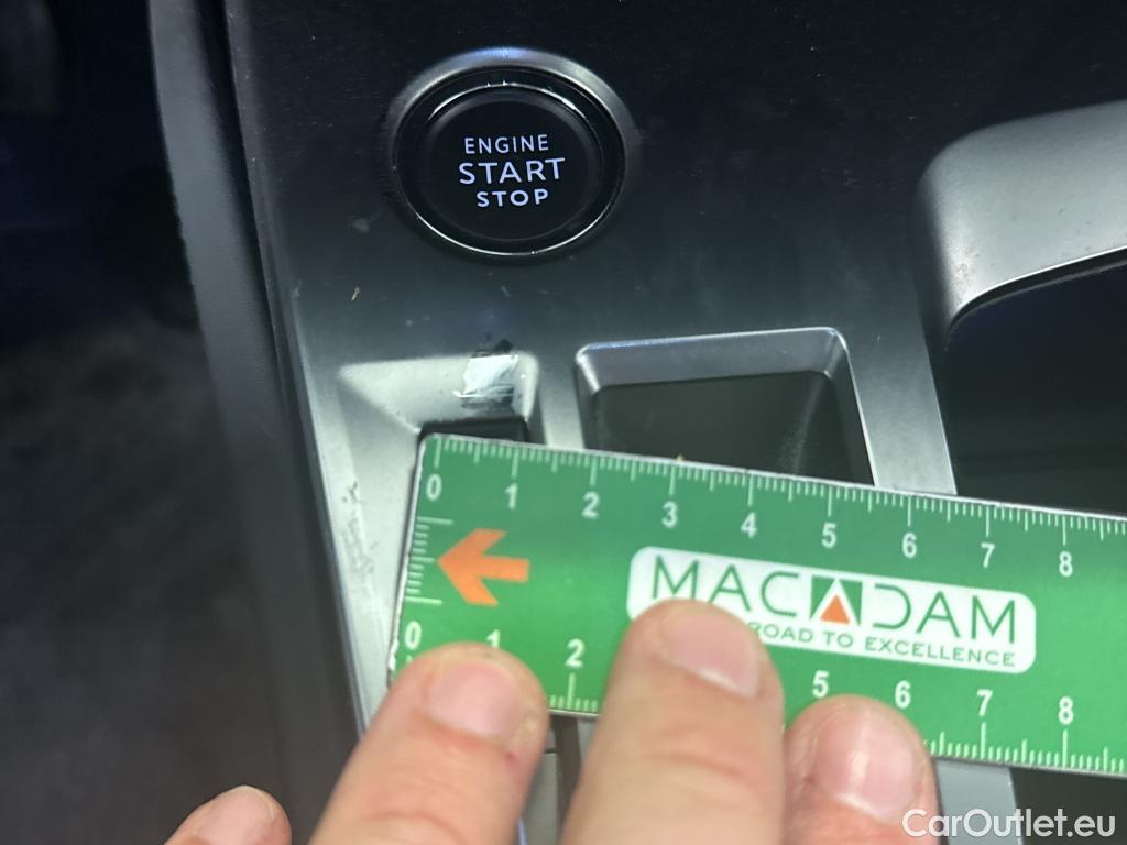  Peugeot  308 PEUGEOT  / 2021 / 5P / Berline PureTech 130 S&S EAT8 ALLURE PACK #2