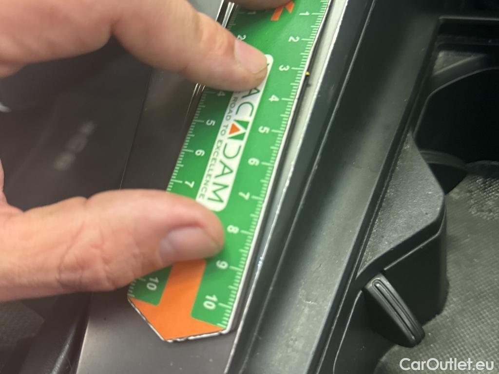  Peugeot  308 PEUGEOT  / 2021 / 5P / Berline PureTech 130 S&S EAT8 ALLURE PACK #3