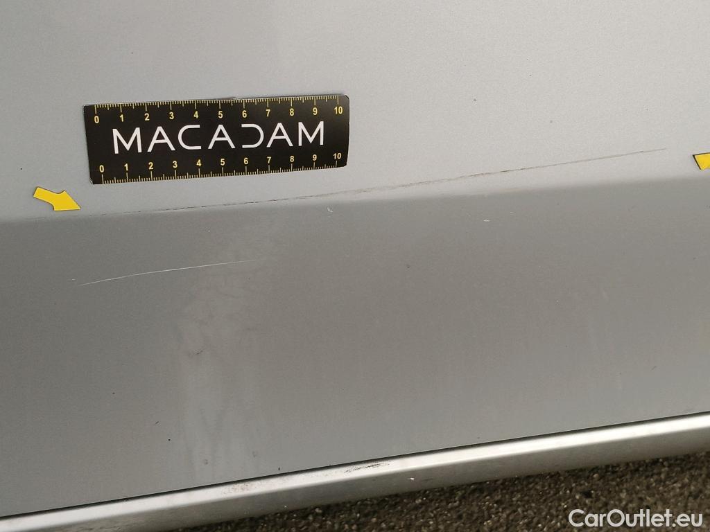  Mercedes  A-Klasse MERCEDES-BENZ Classe A Compact / 2018 / 5P / Berline A 180 d Business Line #20