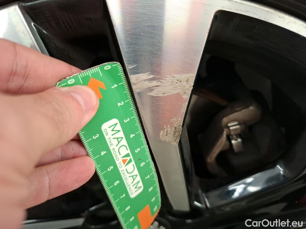  Peugeot  2008  Allure Business 1.5 HDi 130CV BVA8 E6d #6