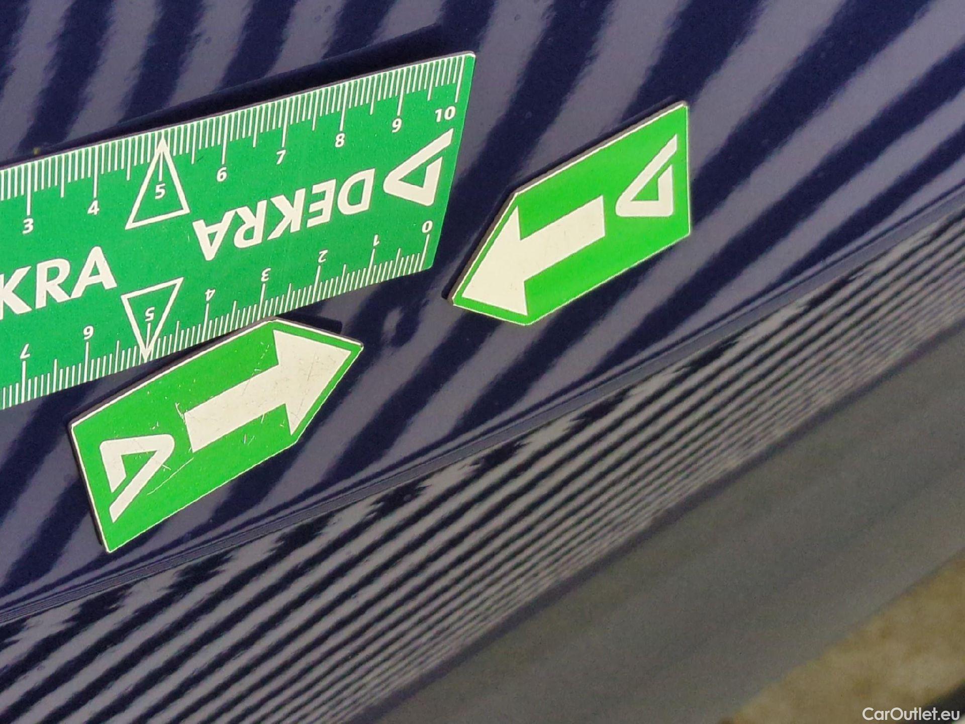  Opel  Crossland  X Business Elegance 1.5 110CV BVM6 E6d #18