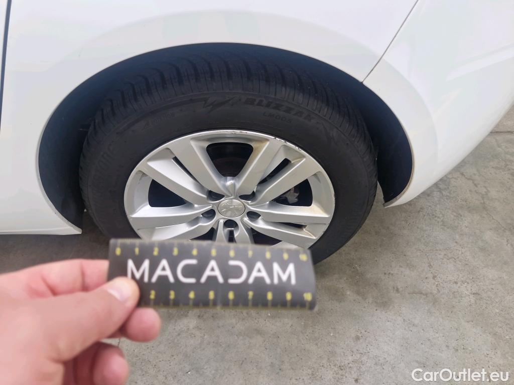  Peugeot  308  Active Business 1.5 HDi 130CV BVM6 E6dT #41