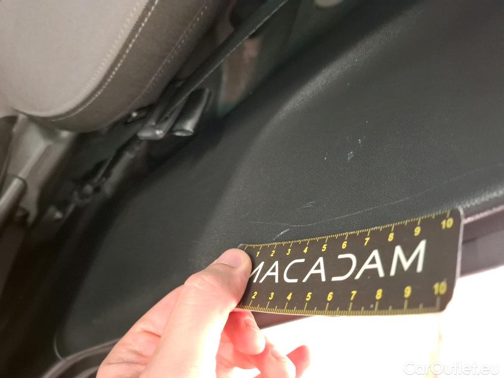  Opel  Crossland  X Design 120 ans 1.2 Turbo 110CV BVM6 E6dT #9