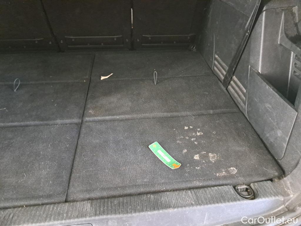  Peugeot  5008  Active Business 1.2 PureTech 130CV BVA8 7 Sieges E6d #14