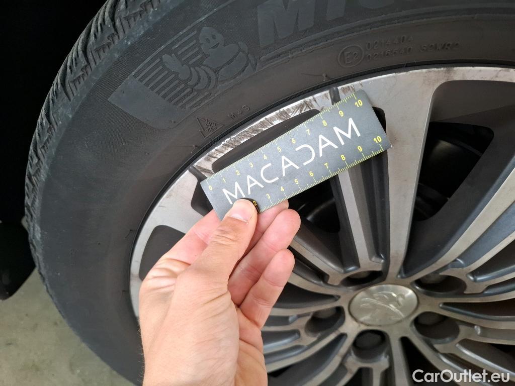  Peugeot  308  SW Allure Business 1.5 HDi 130CV BVA8 E6d #37