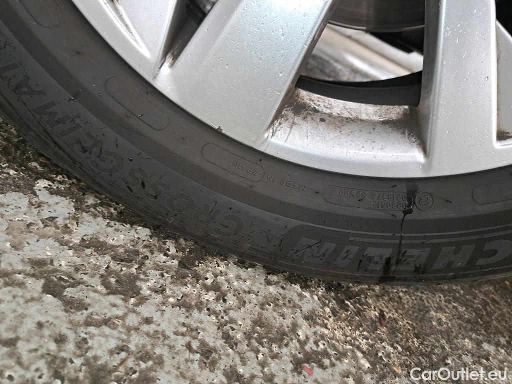  Peugeot  5008  Active Business 1.2 PureTech 130CV BVA8 7 Sieges E6d #50