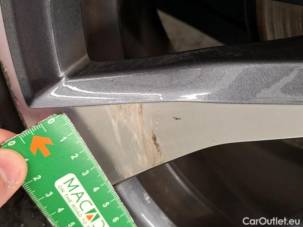  Renault  Megane  IV Berline 5 ptes. Techno 1.5 dCi 115CV BVM6 E6d #43