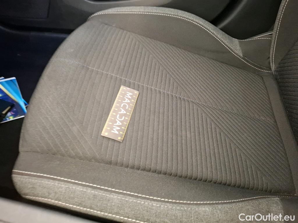  Peugeot  308 PEUGEOT  SW / 2021 / 5P / Break BlueHDi 130 ACTIVE PACK #41