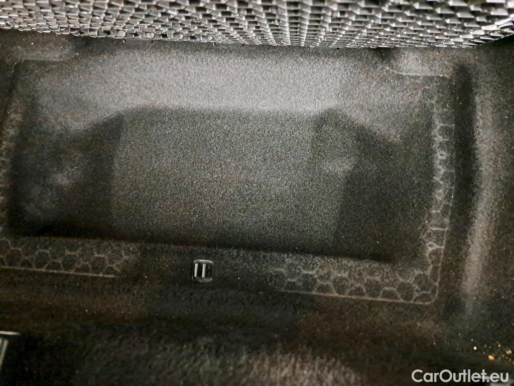  Peugeot  5008  Active Business 1.2 PureTech 130CV BVA8 7 Sieges E6d #30