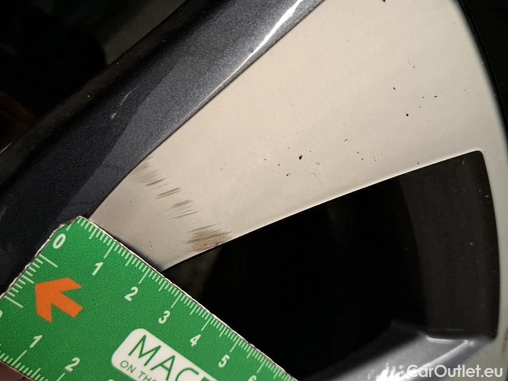  Renault  Megane  IV Berline 5 ptes. Techno 1.5 dCi 115CV BVM6 E6d #55