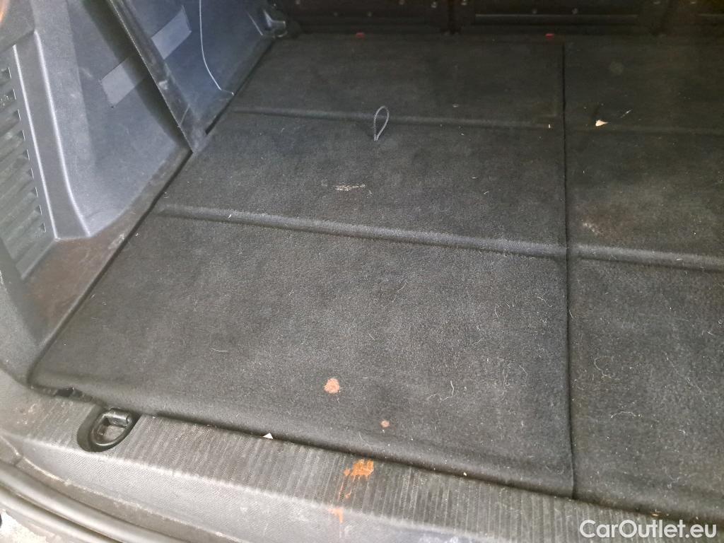  Peugeot  5008  Active Business 1.2 PureTech 130CV BVA8 7 Sieges E6d #16