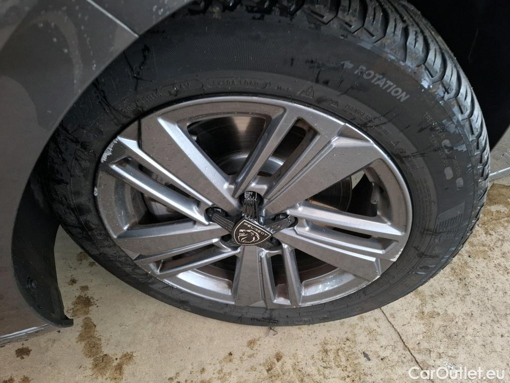  Peugeot  308 PEUGEOT  SW / 2021 / 5P / Break BlueHDi 130 ACTIVE PACK #25