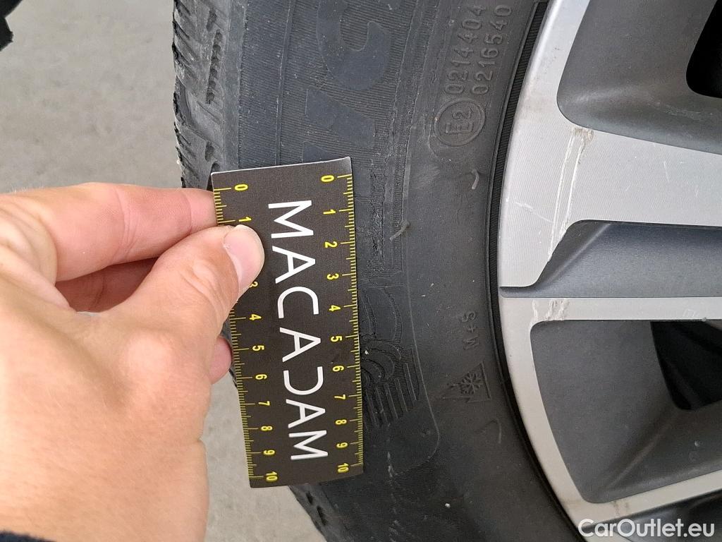  Peugeot  308  SW Allure Business 1.5 HDi 130CV BVA8 E6d #13