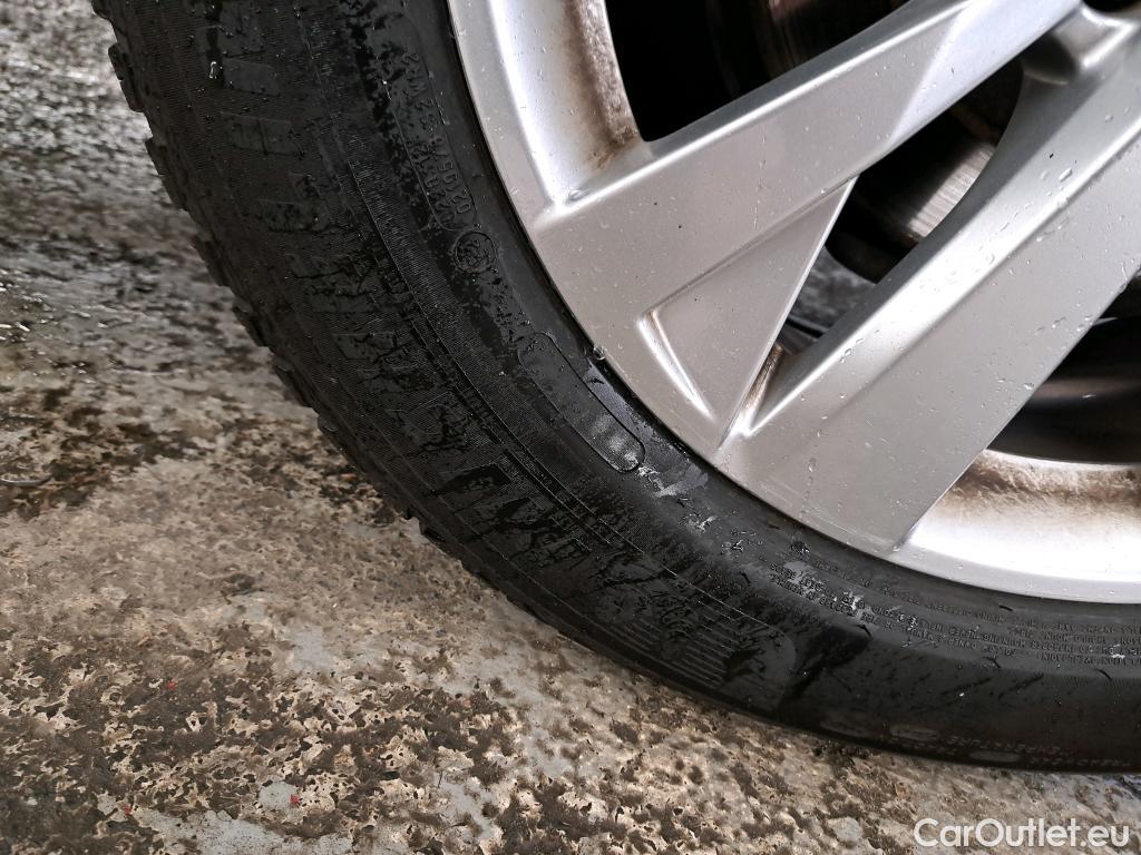  Peugeot  5008  Active Business 1.2 PureTech 130CV BVA8 7 Sieges E6d #43