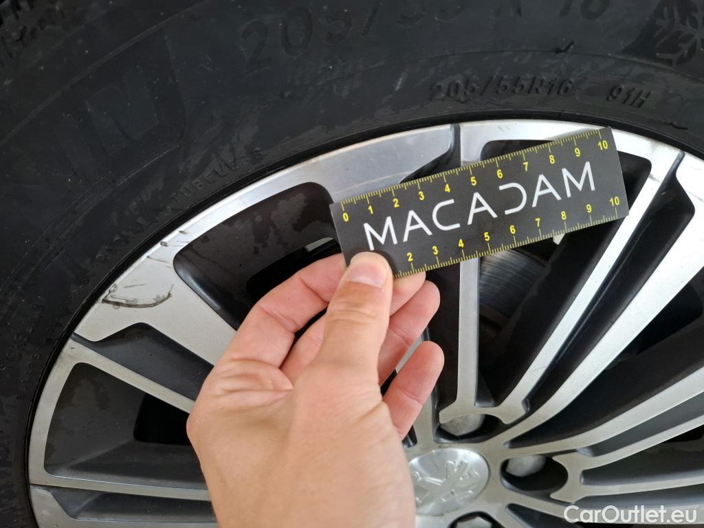  Peugeot  308  SW Allure Business 1.5 HDi 130CV BVA8 E6d #26