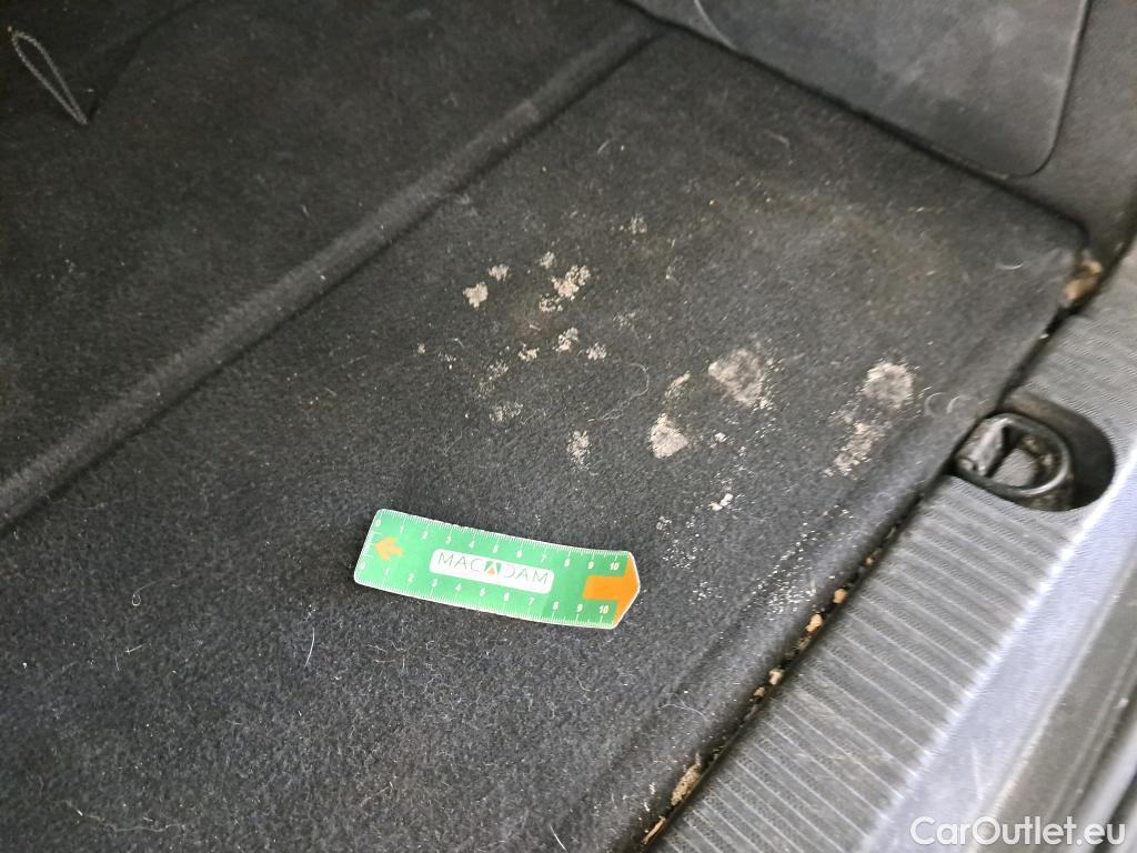  Peugeot  5008  Active Business 1.2 PureTech 130CV BVA8 7 Sieges E6d #13