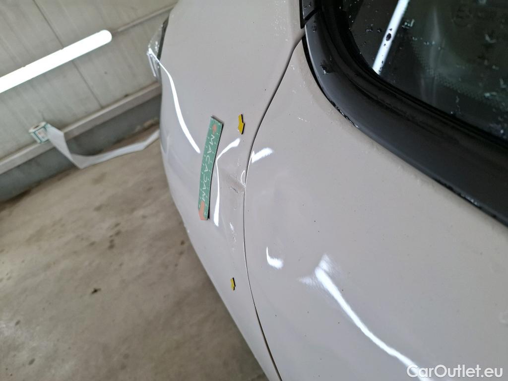  Peugeot  208  Premium 1.5 HDi 100CV BVM6 E6d #12