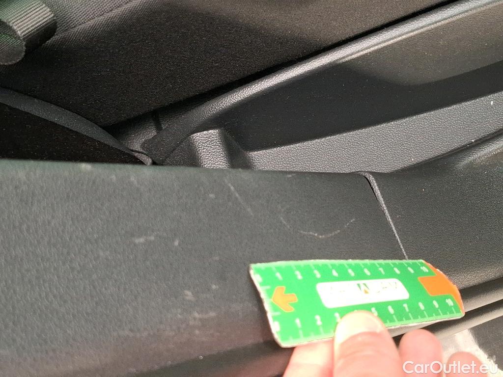  Volkswagen  Tiguan VOLKSWAGEN  5p SUV 2.0 TDI 150 DSG7 Confortline Business #16