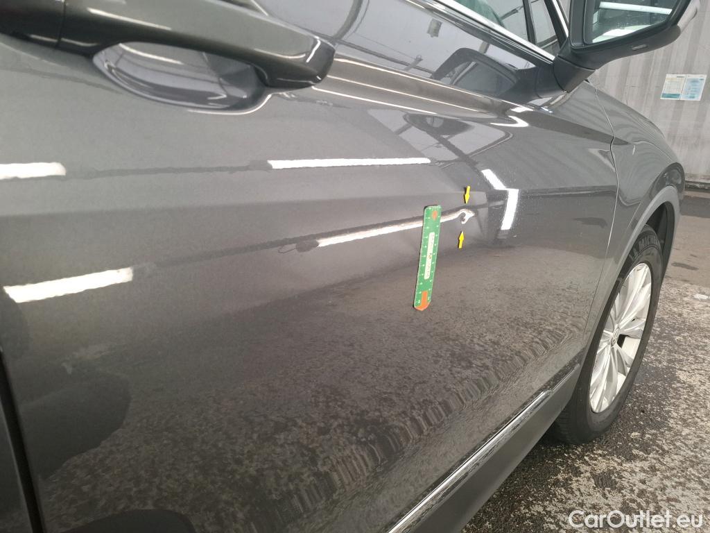  Volkswagen  Tiguan VOLKSWAGEN  5p SUV 2.0 TDI 150 DSG7 Confortline Business #22