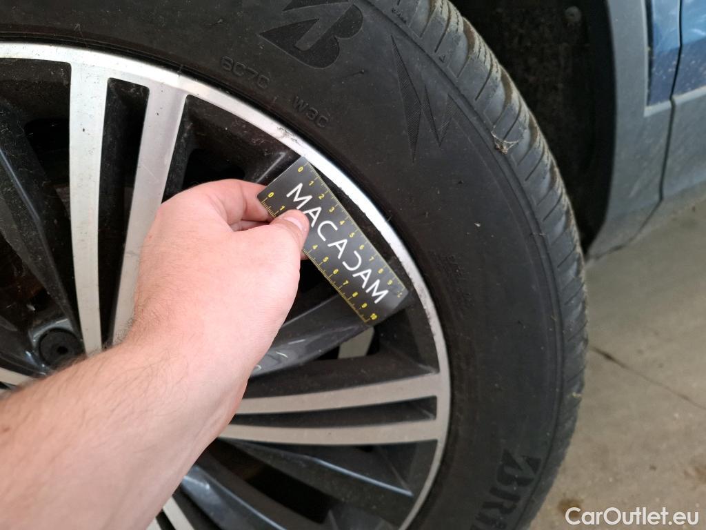  Volkswagen  Tiguan VOLKSWAGEN  Allspace  2017  5P  SUV 2 0 TDI 150 DSG7 Carat Exclusive #11