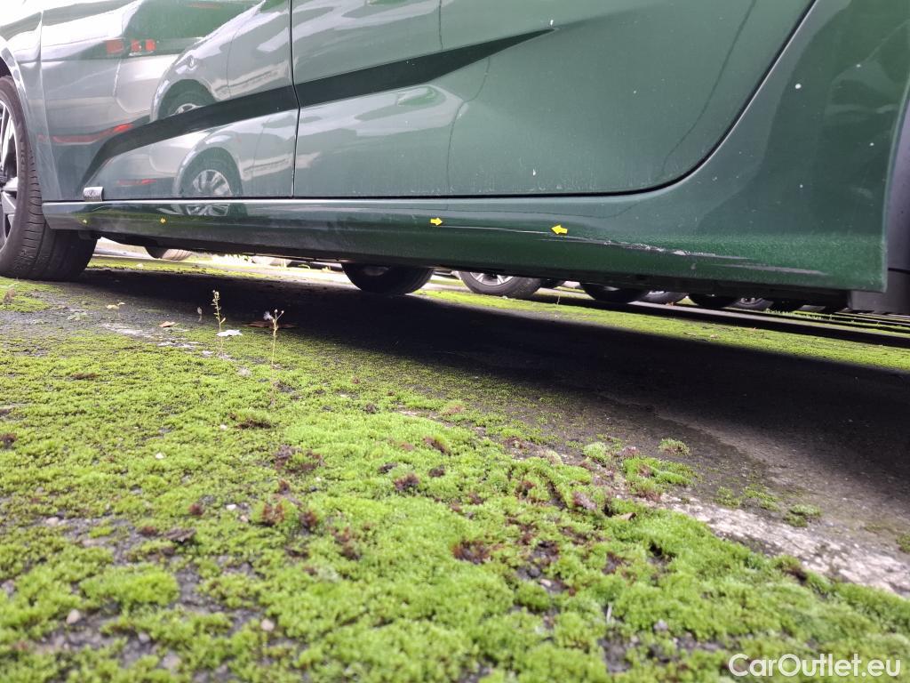  Peugeot  308  Allure 1.5 HDi 130CV BVA8 E6d #9