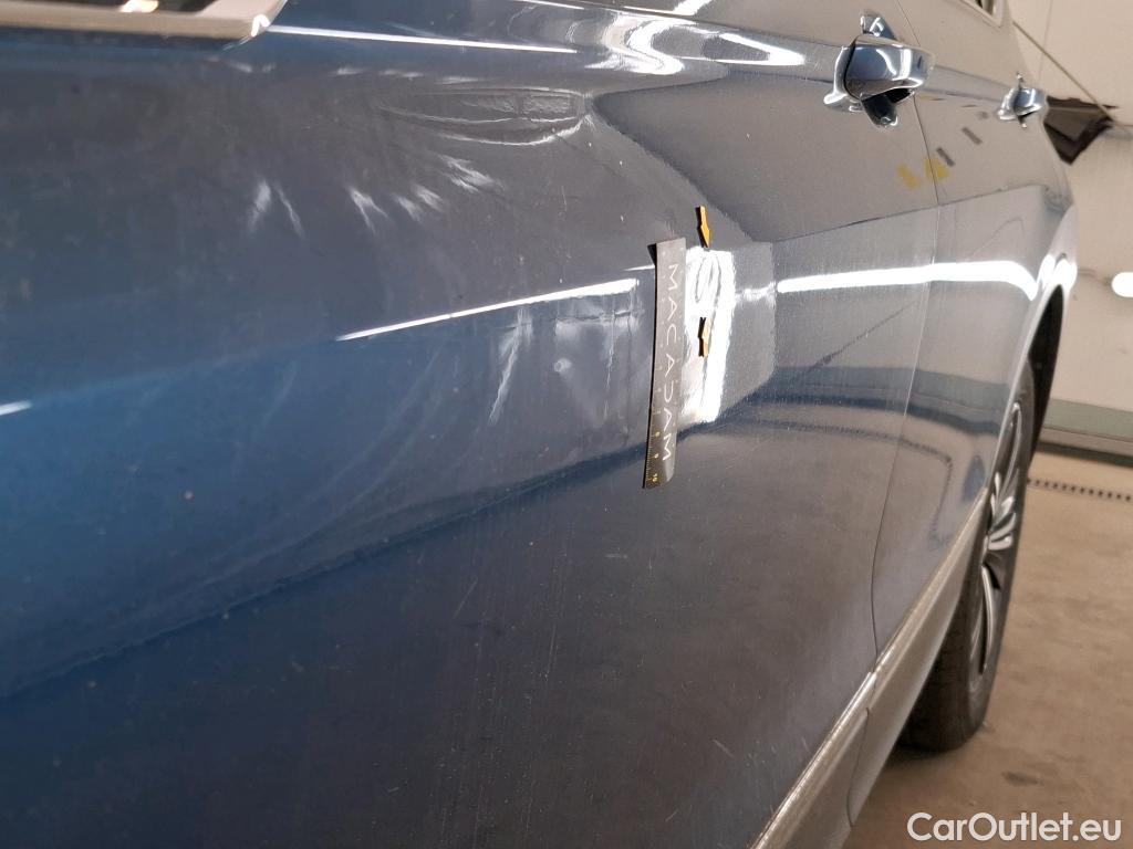  Volkswagen  Tiguan VOLKSWAGEN  Allspace  2017  5P  SUV 2 0 TDI 150 DSG7 Carat Exclusive #36