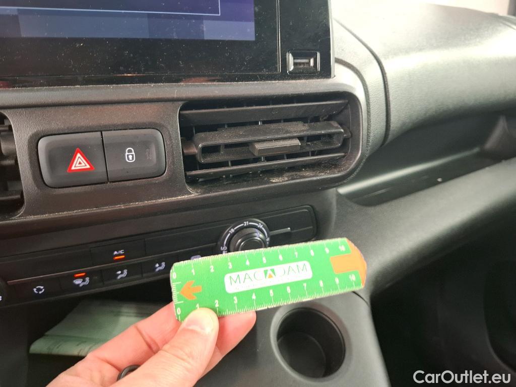  Citroen  Berlingo  Fourgon Club M 1000 1.5 BlueHDi 130CV BVA8 E6dT #27