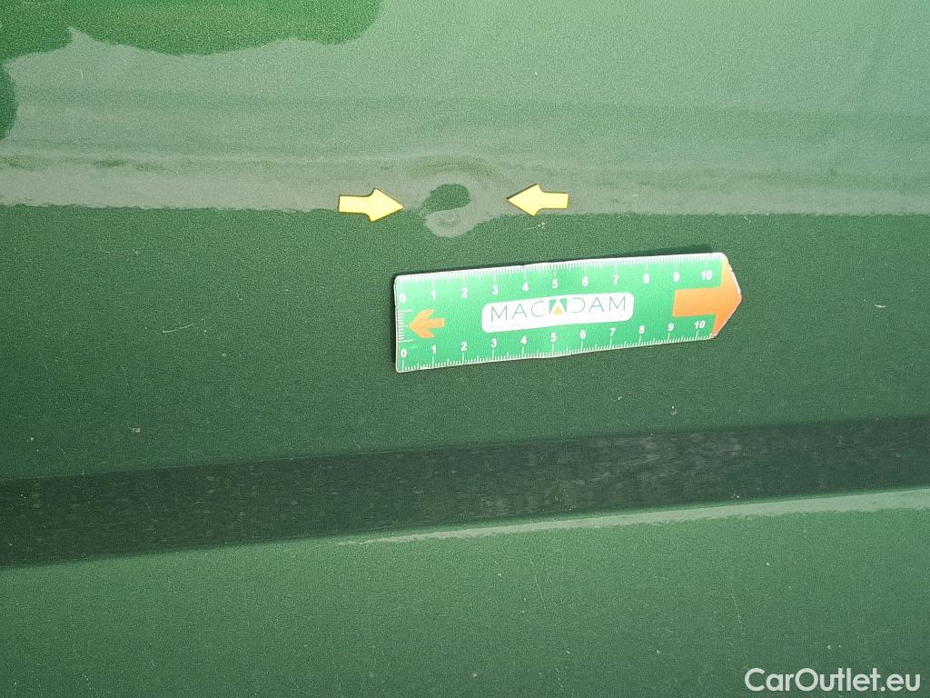  Peugeot  308  Allure 1.5 HDi 130CV BVA8 E6d #47