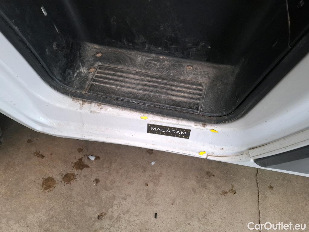  Fiat  Ducato Fiat  VU 4p Fourgon 3.0 C H1 2.0 Mjt 115 Pack Pro Nav #12