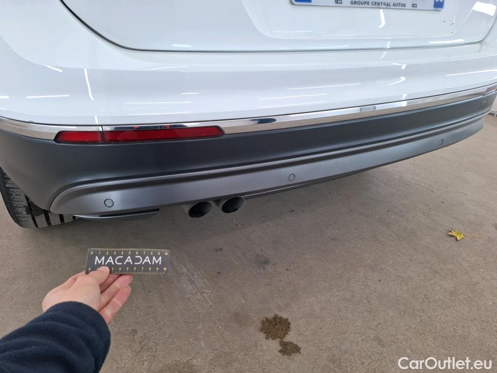  Volkswagen  Tiguan VOLKSWAGEN  / 2016 / 5P / SUV 2.0 TDI 150 DSG7 Match(SL) #31