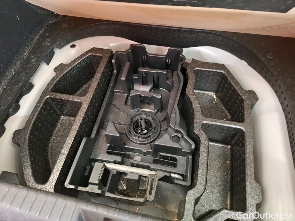  Peugeot  208  Premium 1.5 HDi 100CV BVM6 E6d #52