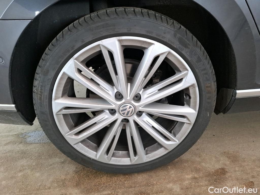  Volkswagen  Passat  Break Carat Exclusive BMT 2.0 TDI 190CV BVA7 E6 #9