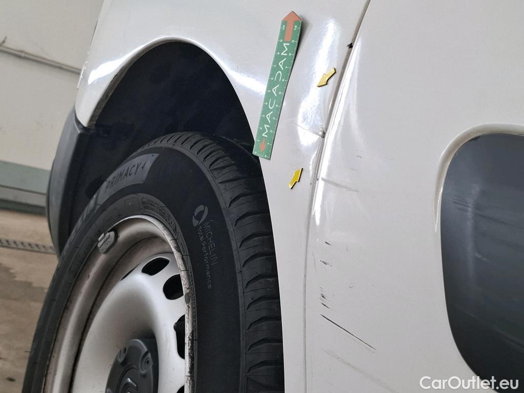  Citroen  Berlingo  Fourgon Club L1 (Court) 1.6 BlueHDi 100CV BVM5 E6 #2