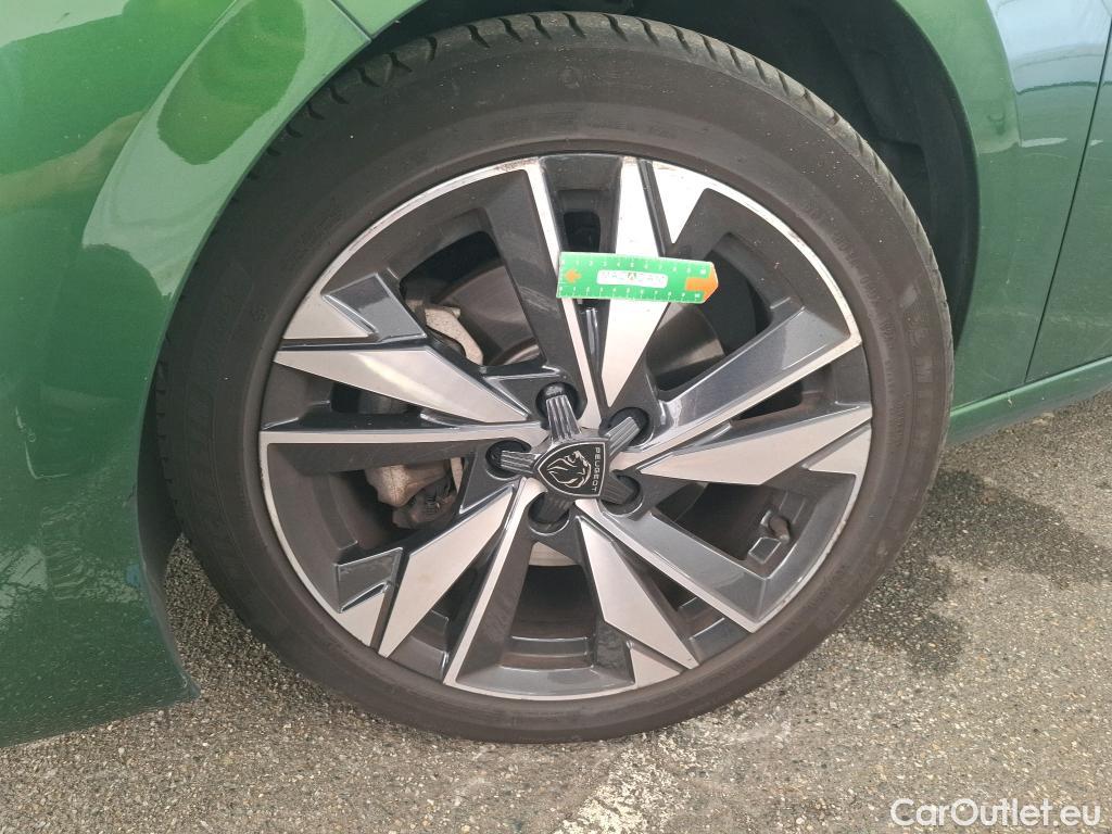  Peugeot  308  Allure 1.5 HDi 130CV BVA8 E6d #33