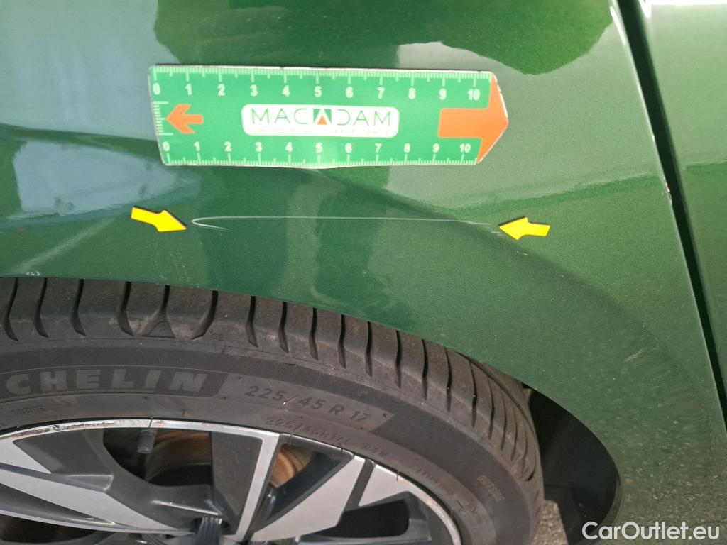  Peugeot  308  Allure 1.5 HDi 130CV BVA8 E6d #16