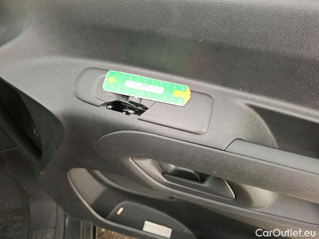  Citroen  Berlingo  Fourgon Club M 1000 1.5 BlueHDi 130CV BVA8 E6dT #30